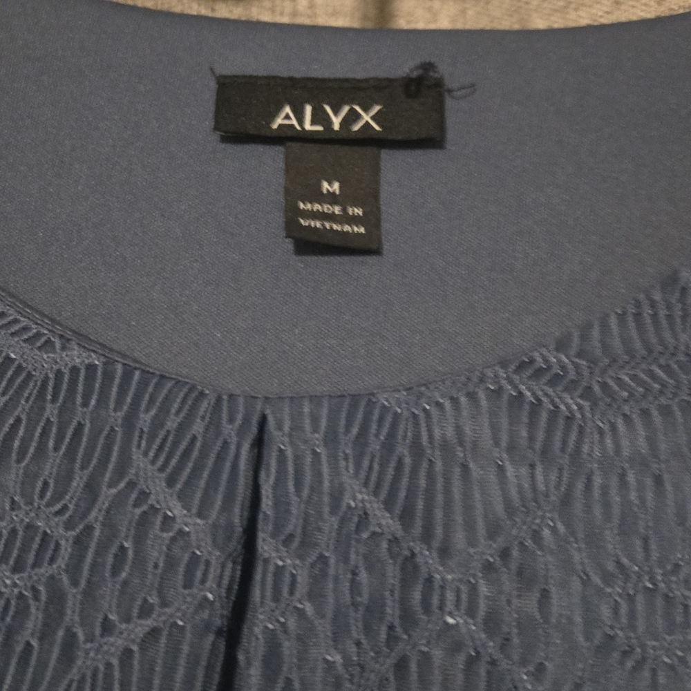 Women's Blouse
